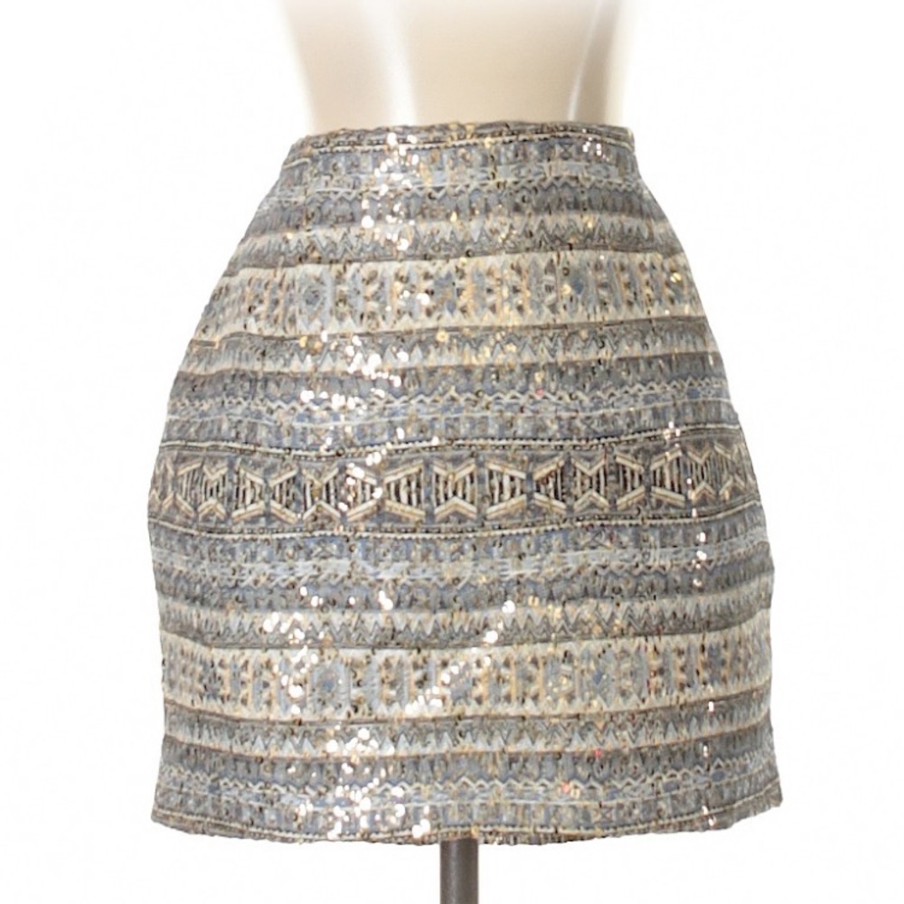 Gorgeous sequins skirt 😍🥰